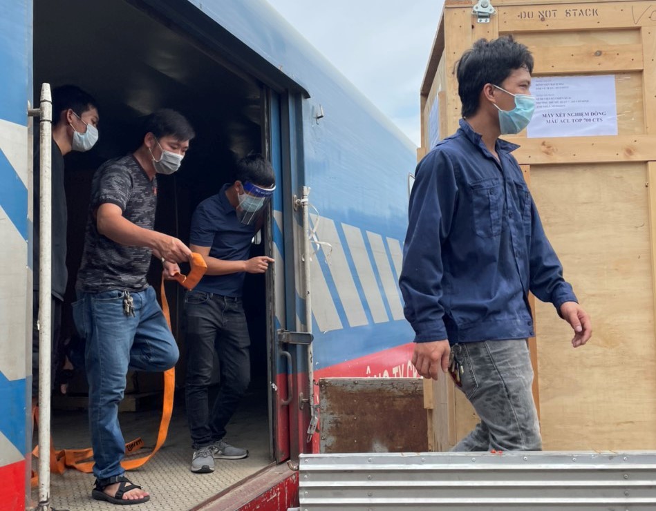 Vận chuyển hàng hóa bằng đường sắt